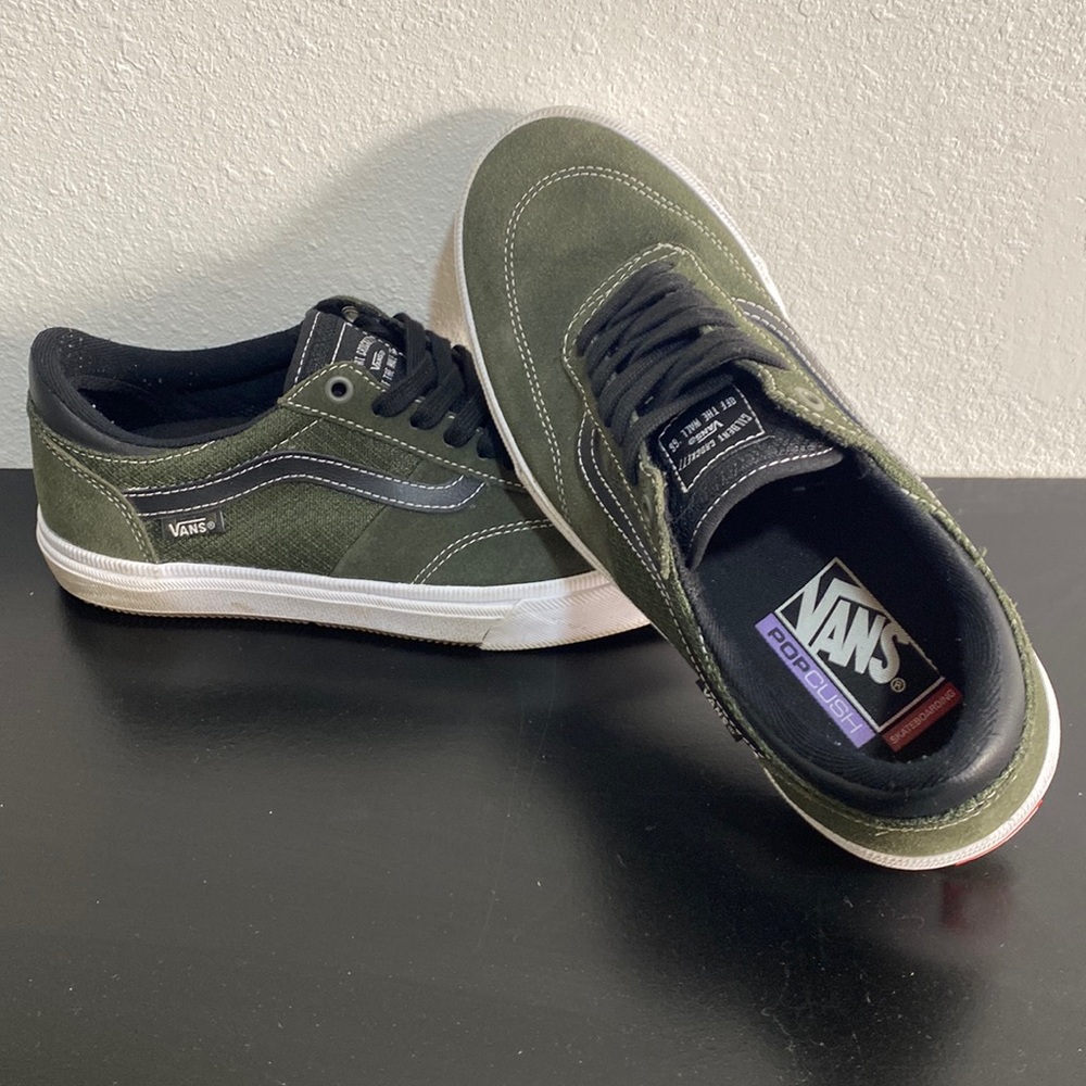 Vans pop cushion men’s shoes size 8.5 -ARMY GREEN